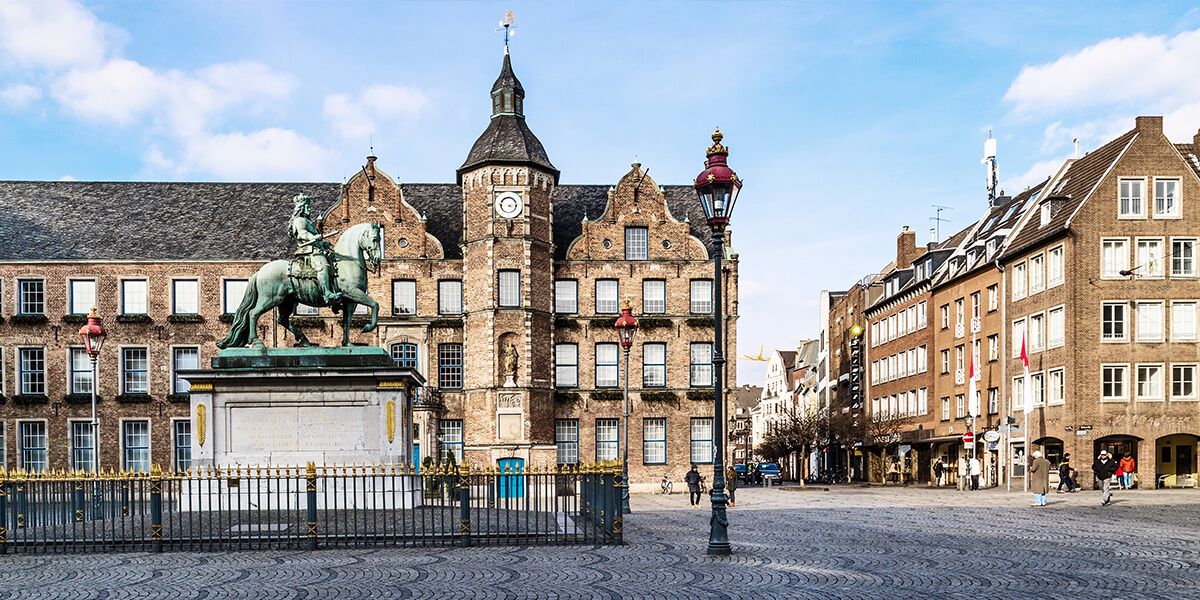 Gebäude und Denkmäler in der Düsseldorfer Altstadt entdecken